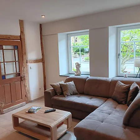 Eifler Brunnenhaus * Dumpelfeld